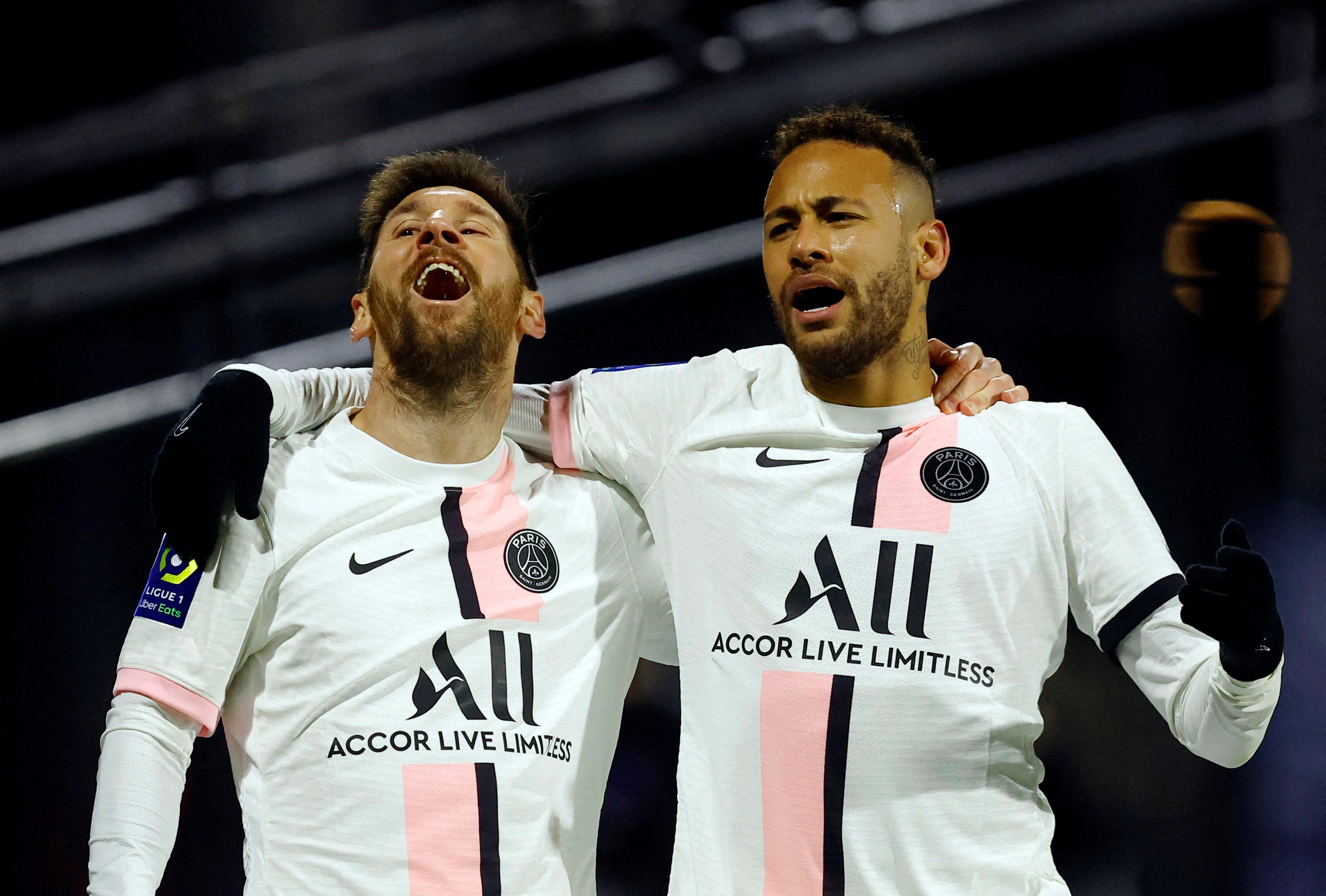 Hat tricks for Mbappe and Neymar as PSG routs Clermont