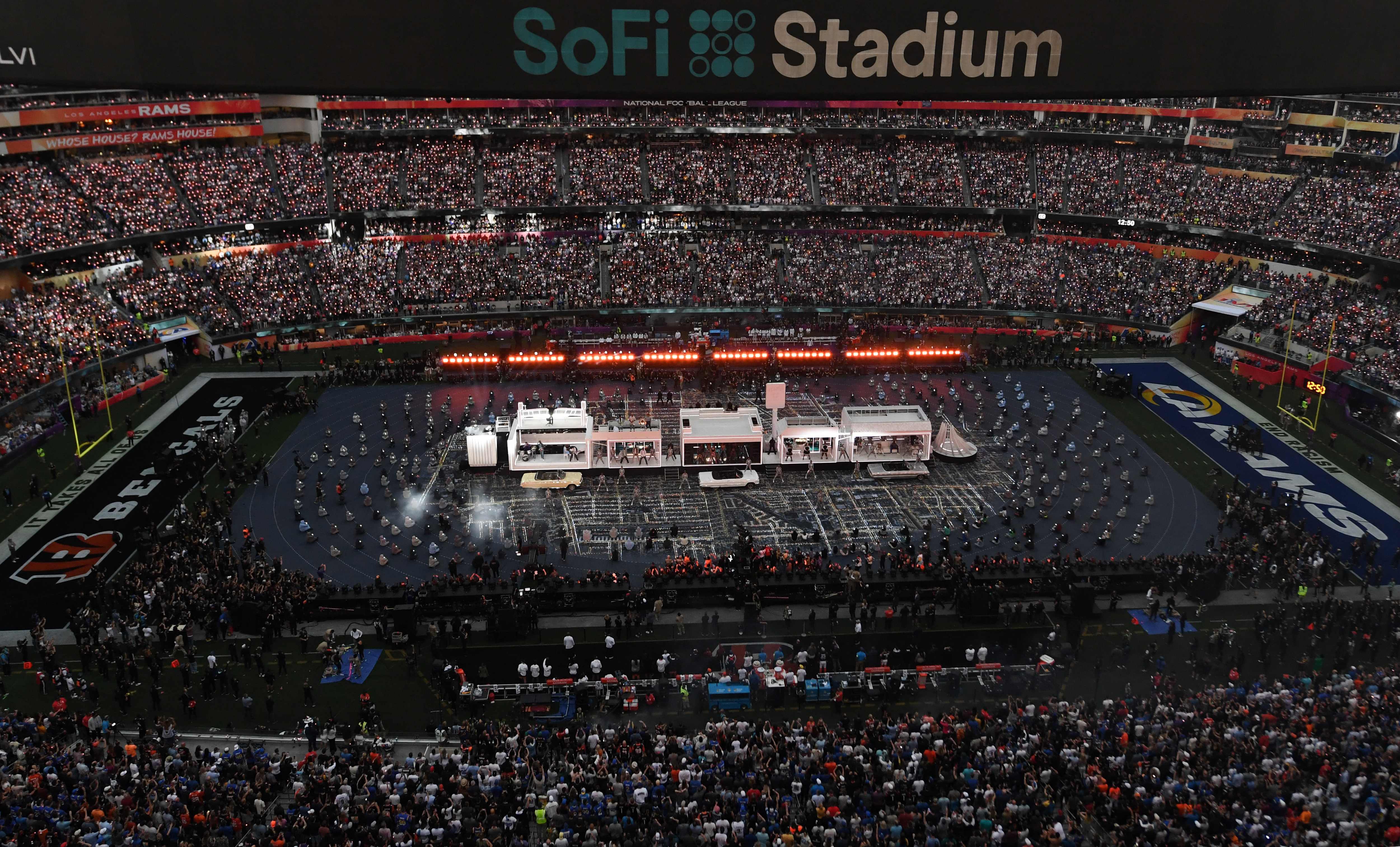 Eminem greets fans as he arrives at SoFi Stadium for Super Bowl