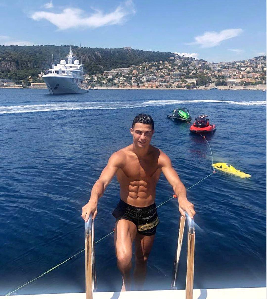 Neymar, Cristiano, Balotelli, Wozniacki and other sports stars with their  super yachts - in pictures | The National