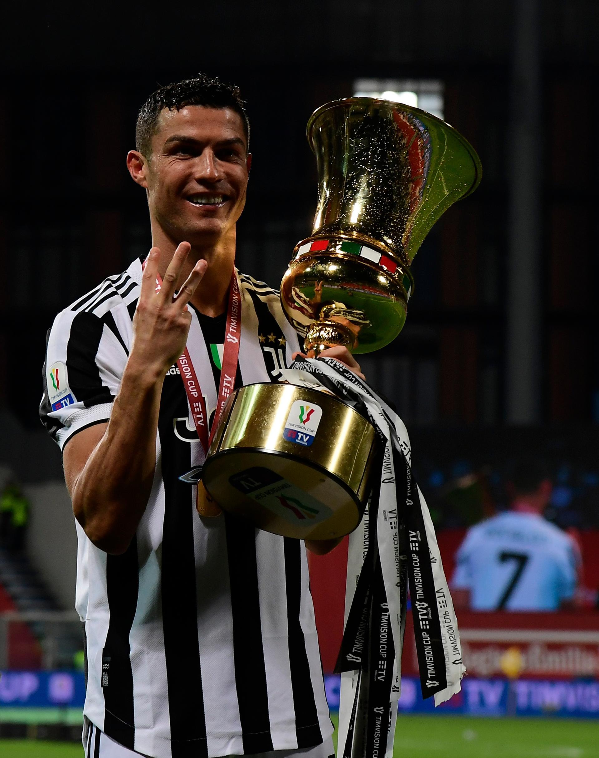 Cristiano makes history after Juve's victory in Coppa