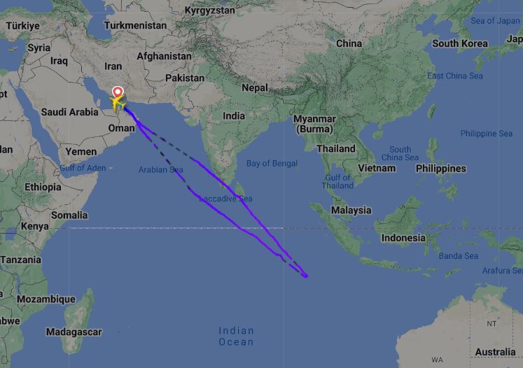 Emirates New Zealand bound superjumbo turns back to Dubai after