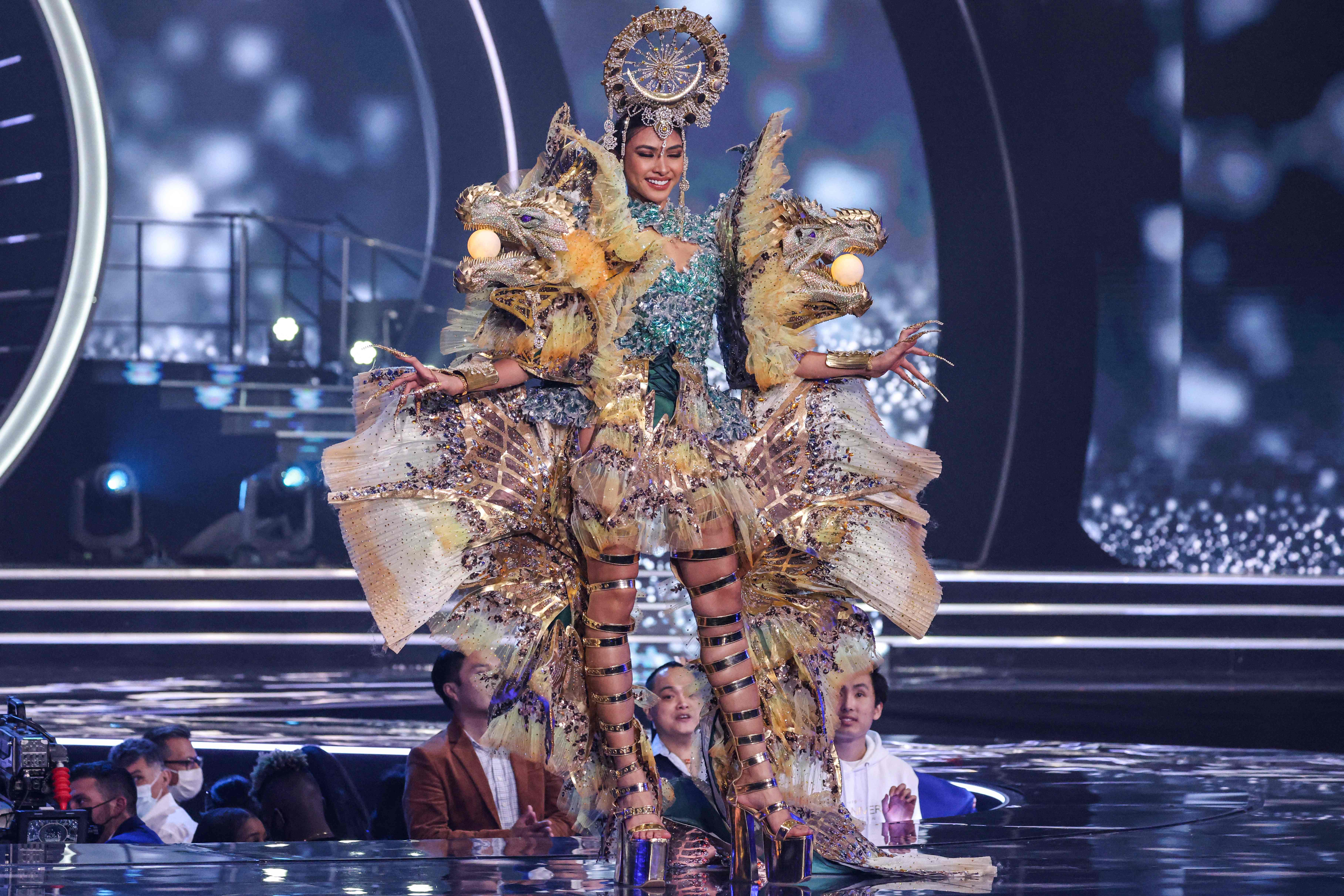 Dazzling Miss Universe 21 National Costumes Who Wore What