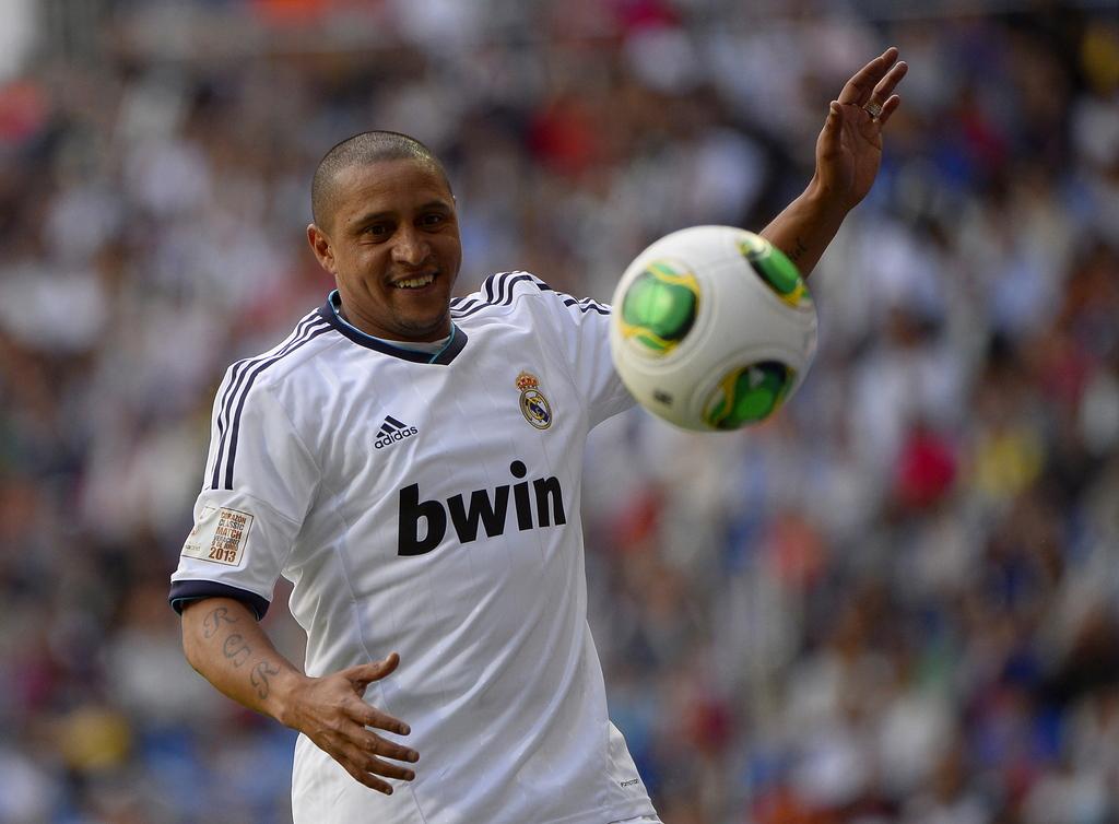 Real Madrid and Brazil legend Roberto Carlos signs for ISL club