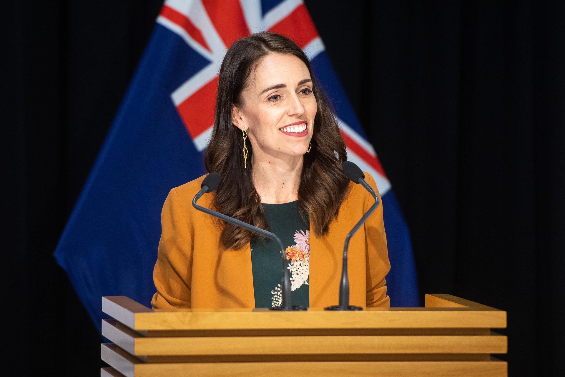 Jacinda Ardern and her government soar in popularity during coronavirus  crisis, Jacinda Ardern