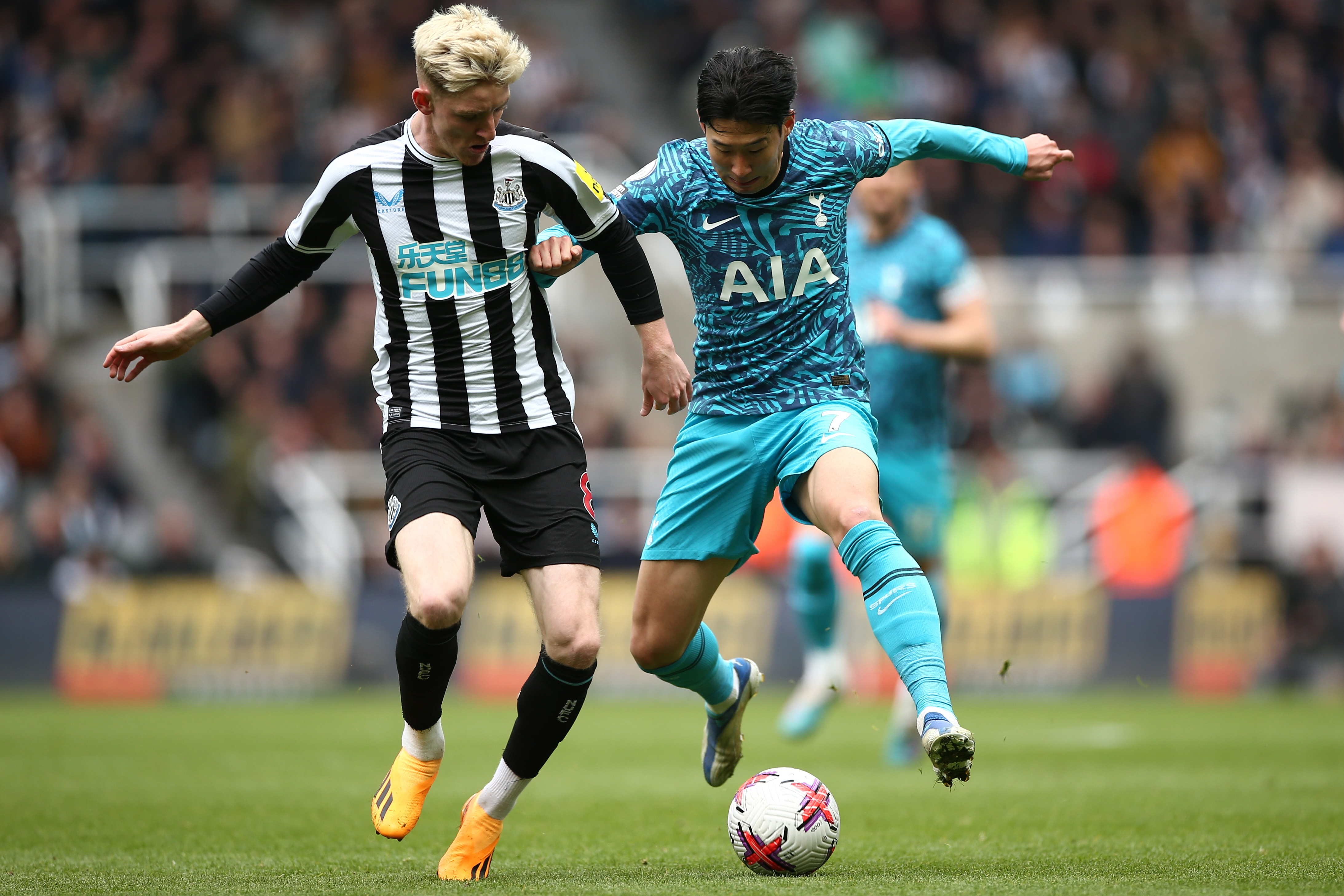 Spurs players to reimburse travelling fans after 6-1 humiliation at  Newcastle