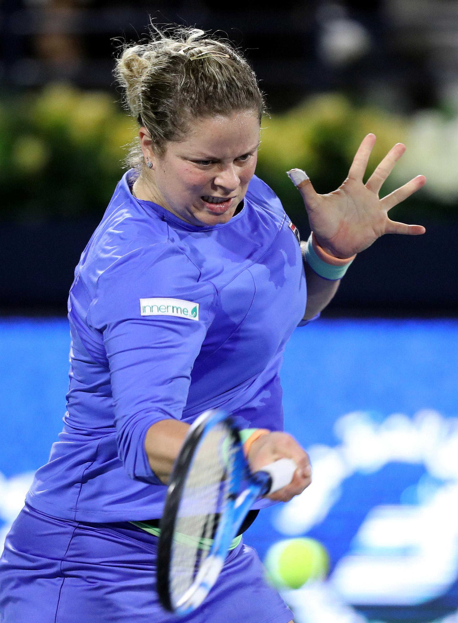 Kim Clijsters beaten by Garbine Muguruza at WTA Dubai Duty Free