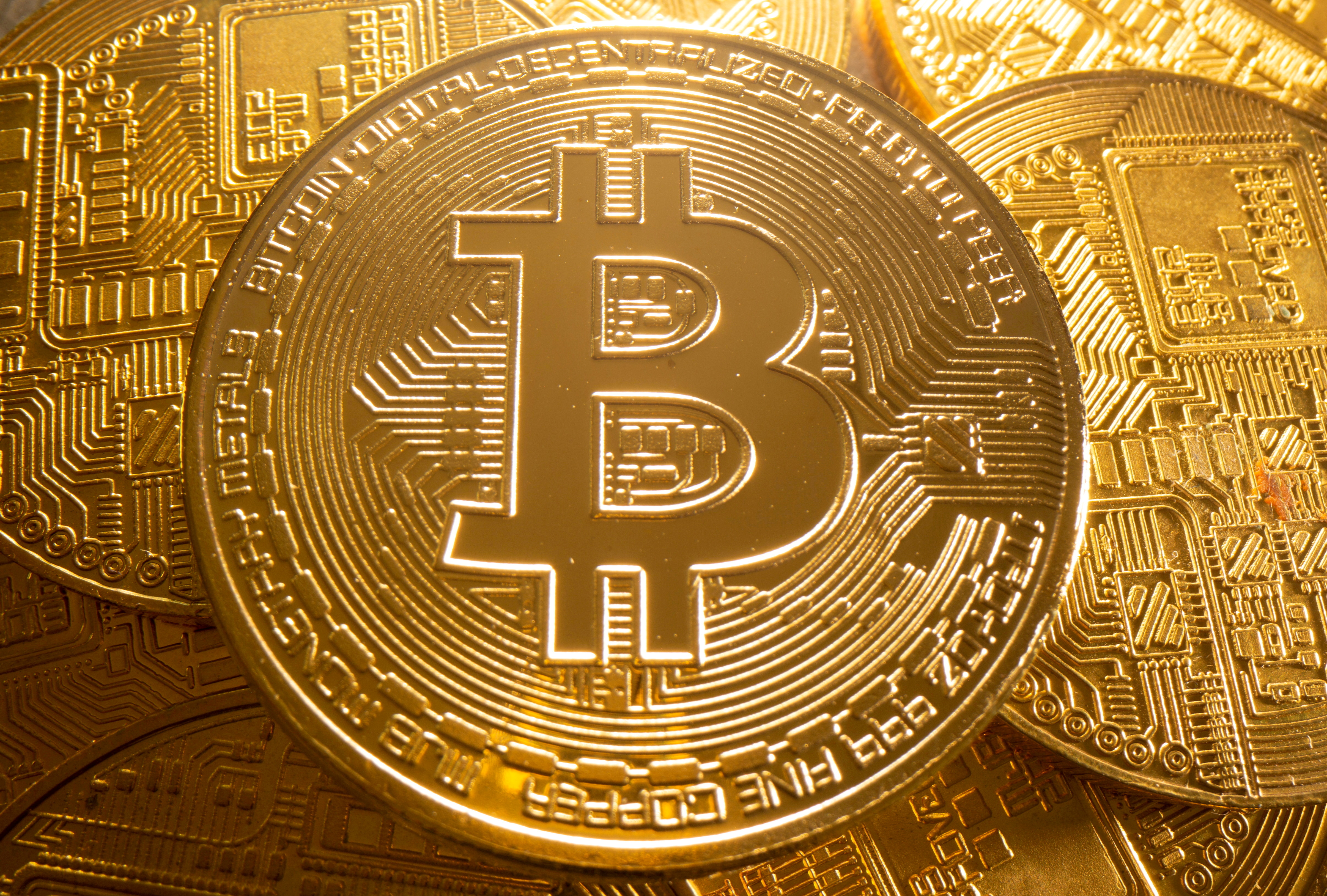 nopelnīt bitcoin bez ieguldījumiem 2022