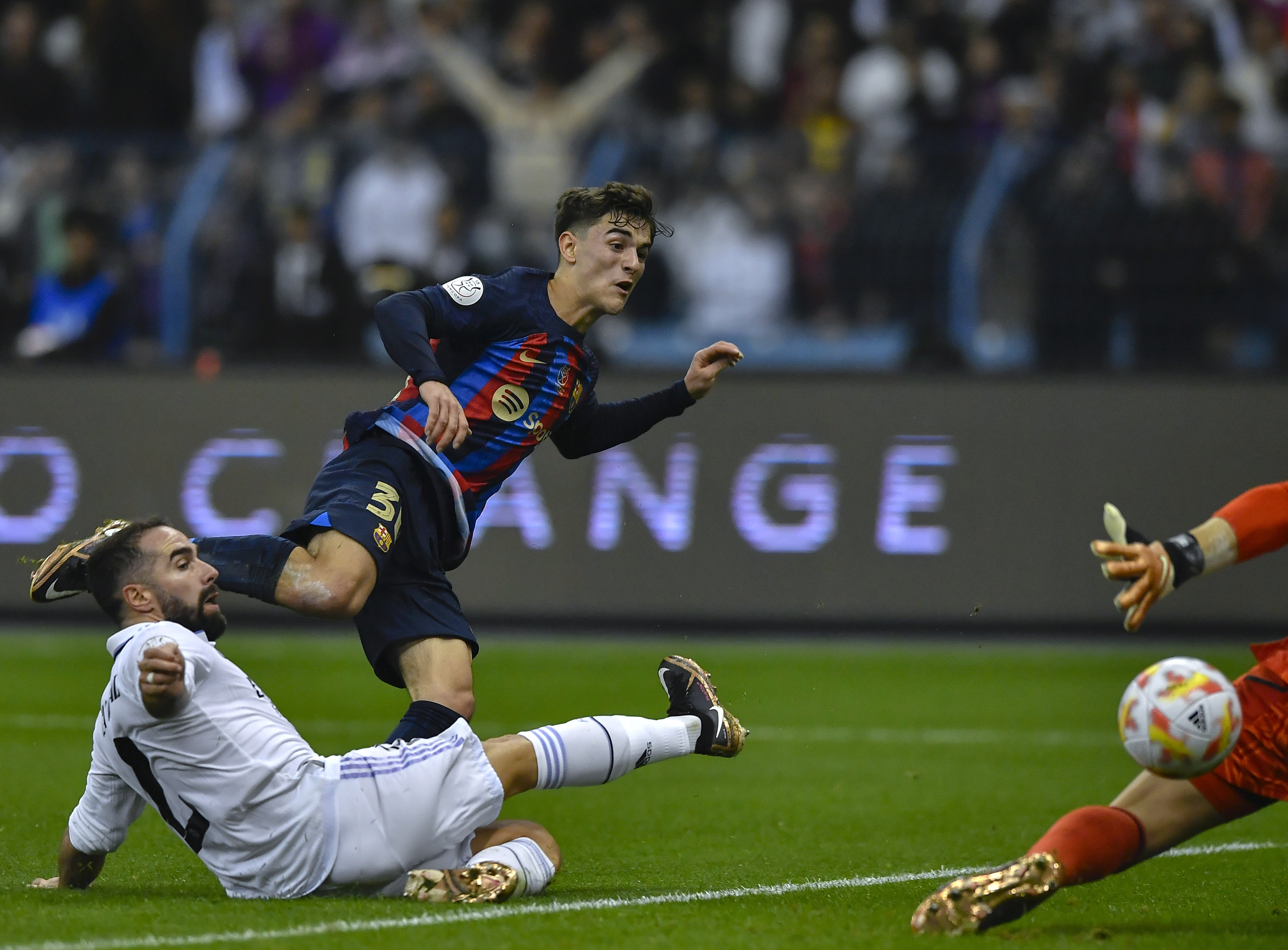 Slavia Prague defender goes wild after successfully tackling Messi