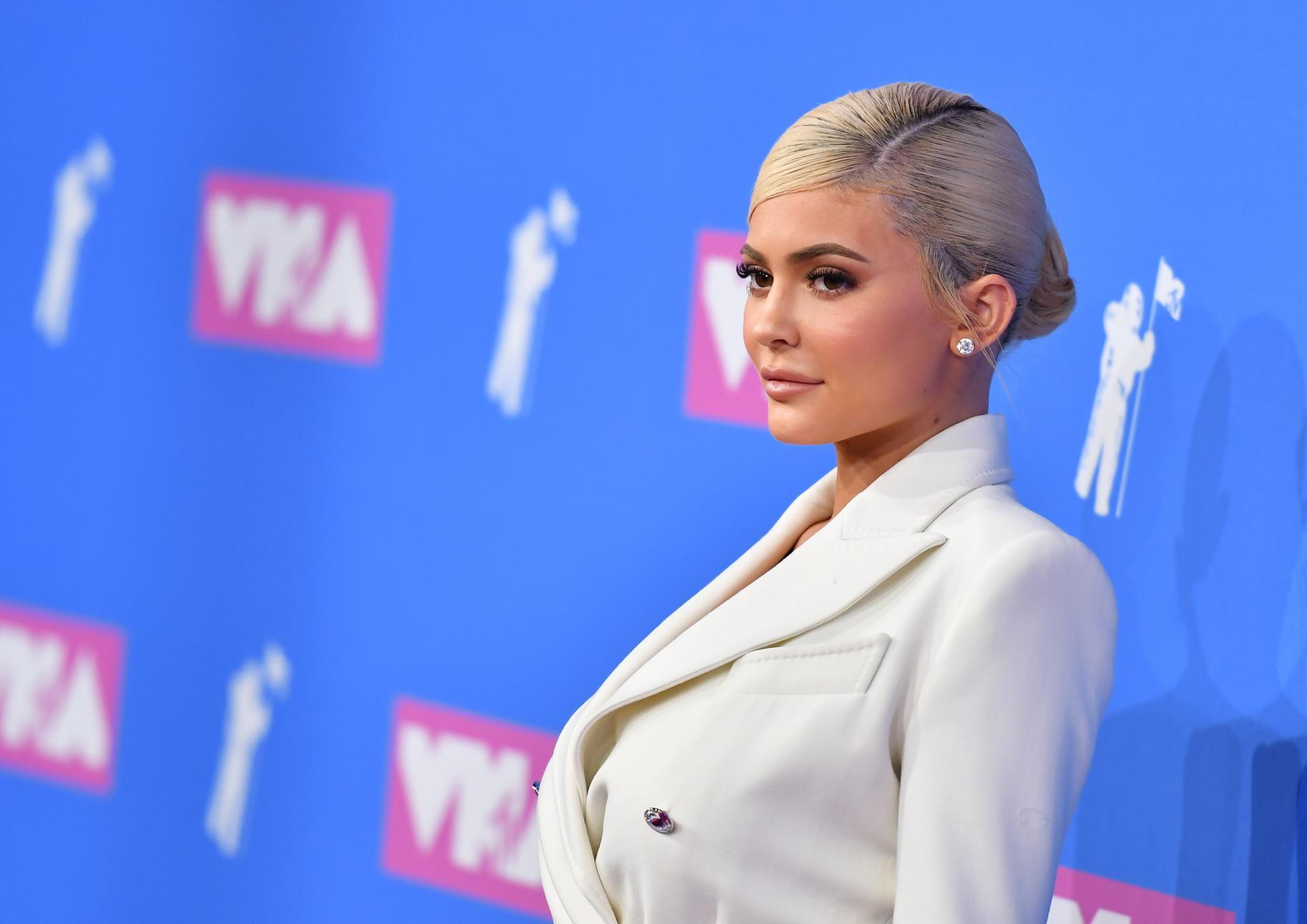 Keeping Up With Coty: Kylie Cosmetics, Kylie Skin Acquired by Coty in $600M  Deal