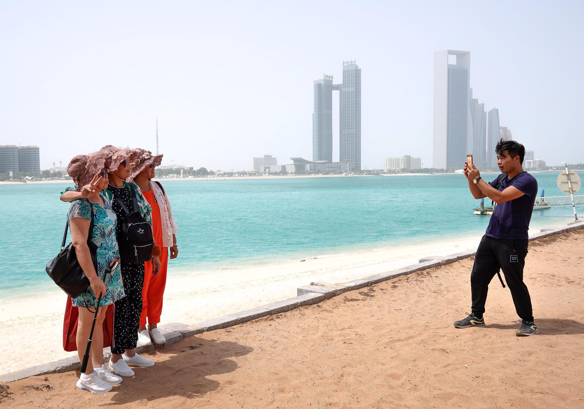 RIZA UAE  Best One Stop Women's Destination in UAE