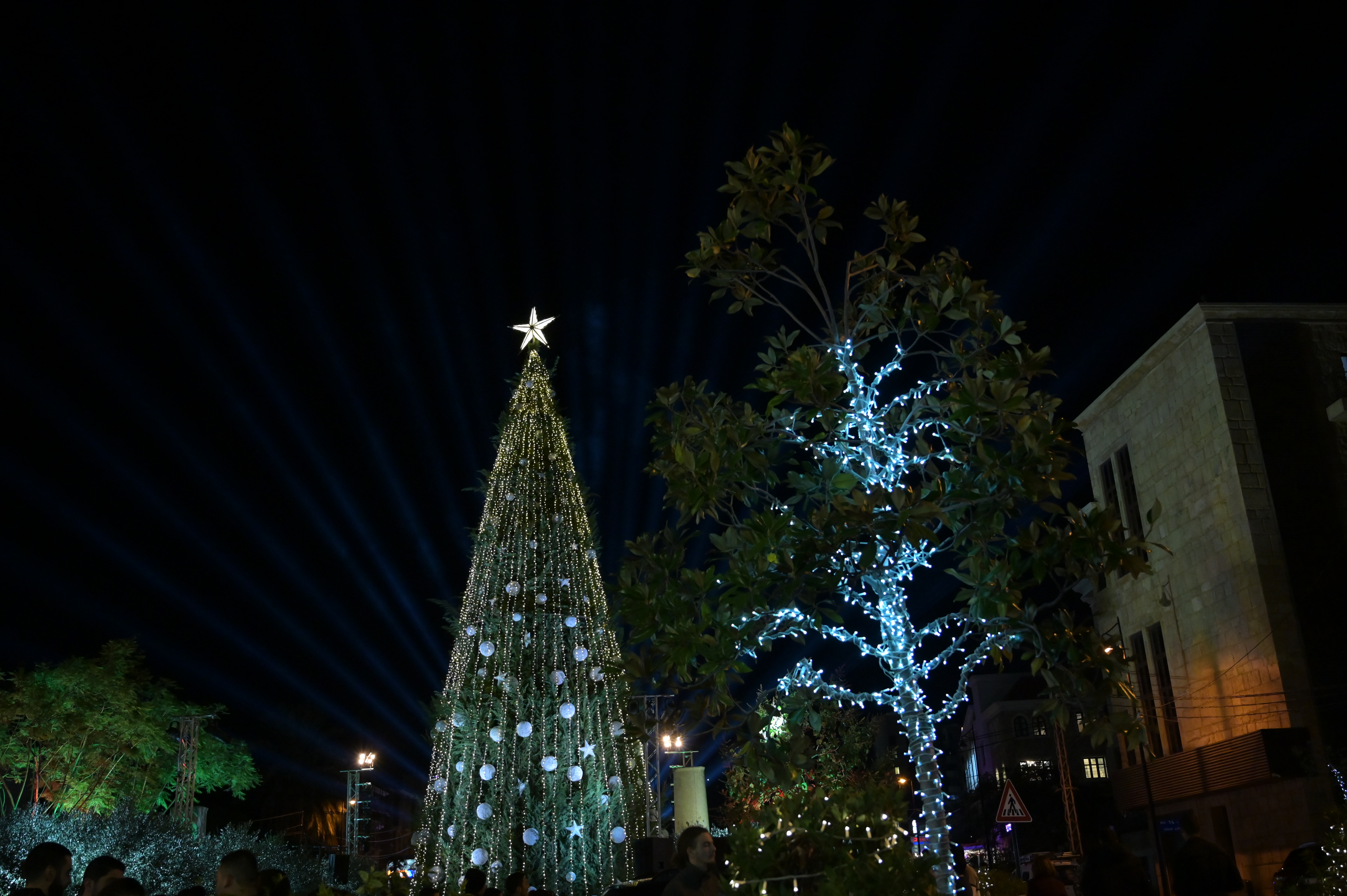 Lebanon Christmas Bazaar 2022 Lebanon's Byblos Brings Back Christmas Tree Despite Financial Crunch
