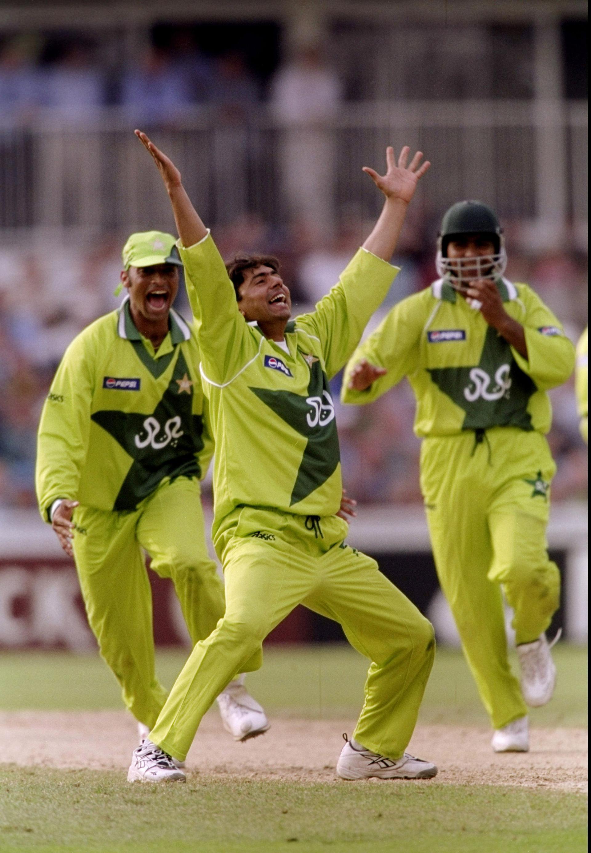 Pakistan 1999 hot sale world cup kit