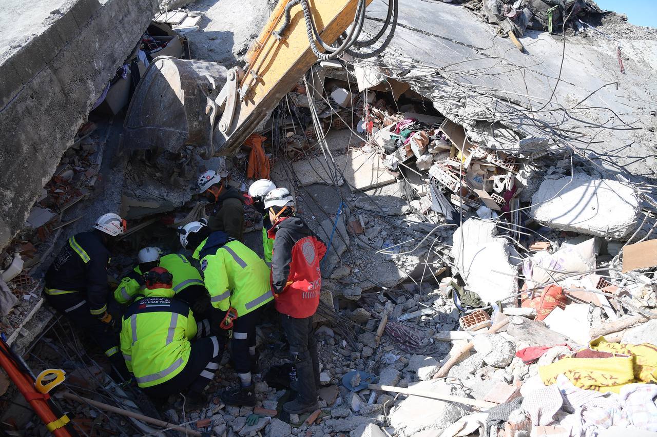 Crush syndrome' is debilitating Syria's earthquake victims, Turkey-Syria  Earthquake News