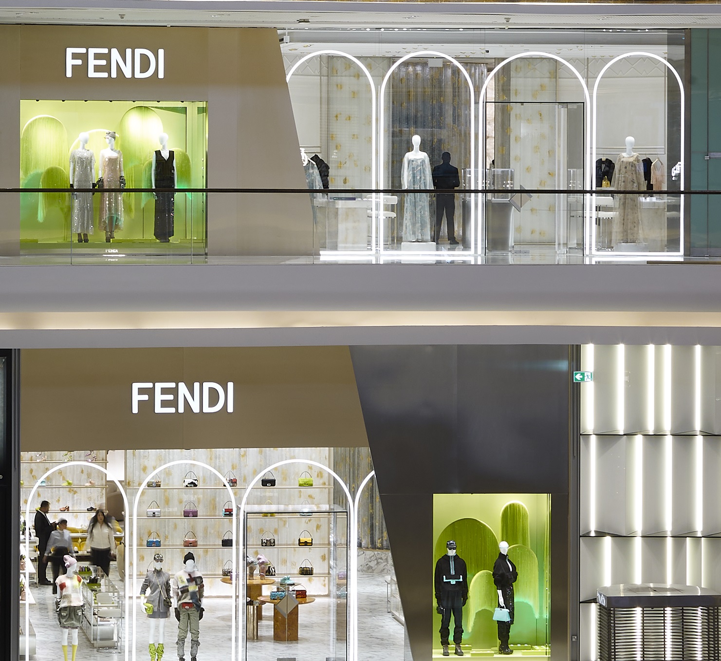 FENDI OPENS ITS BIGGEST FLAGSHIP STORE IN ROME - Magazine Horse