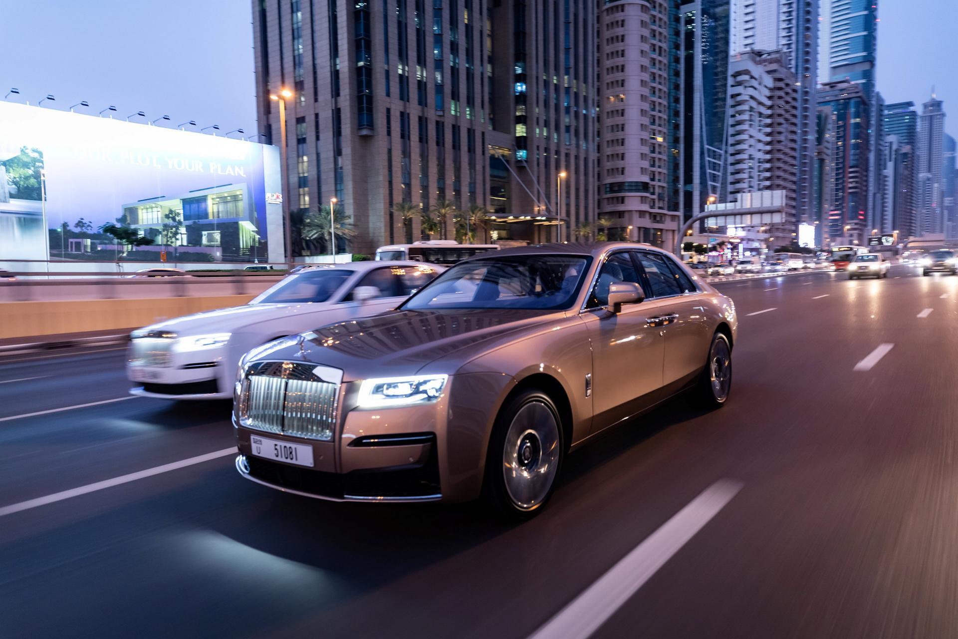 Attain a New Level of Luxury with Rolls Royce in Dubai  Destination Luxury