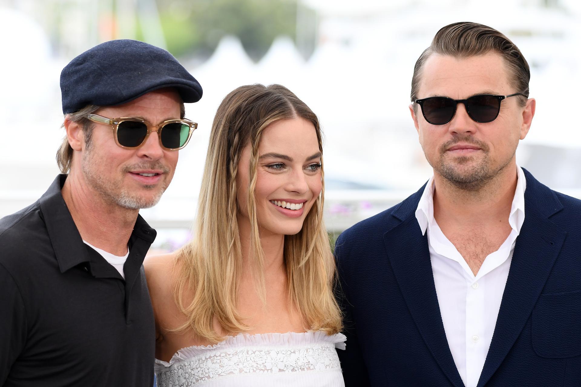 Could Jack have fit on the door in 'Titanic'? Margot Robbie certainly  thinks so