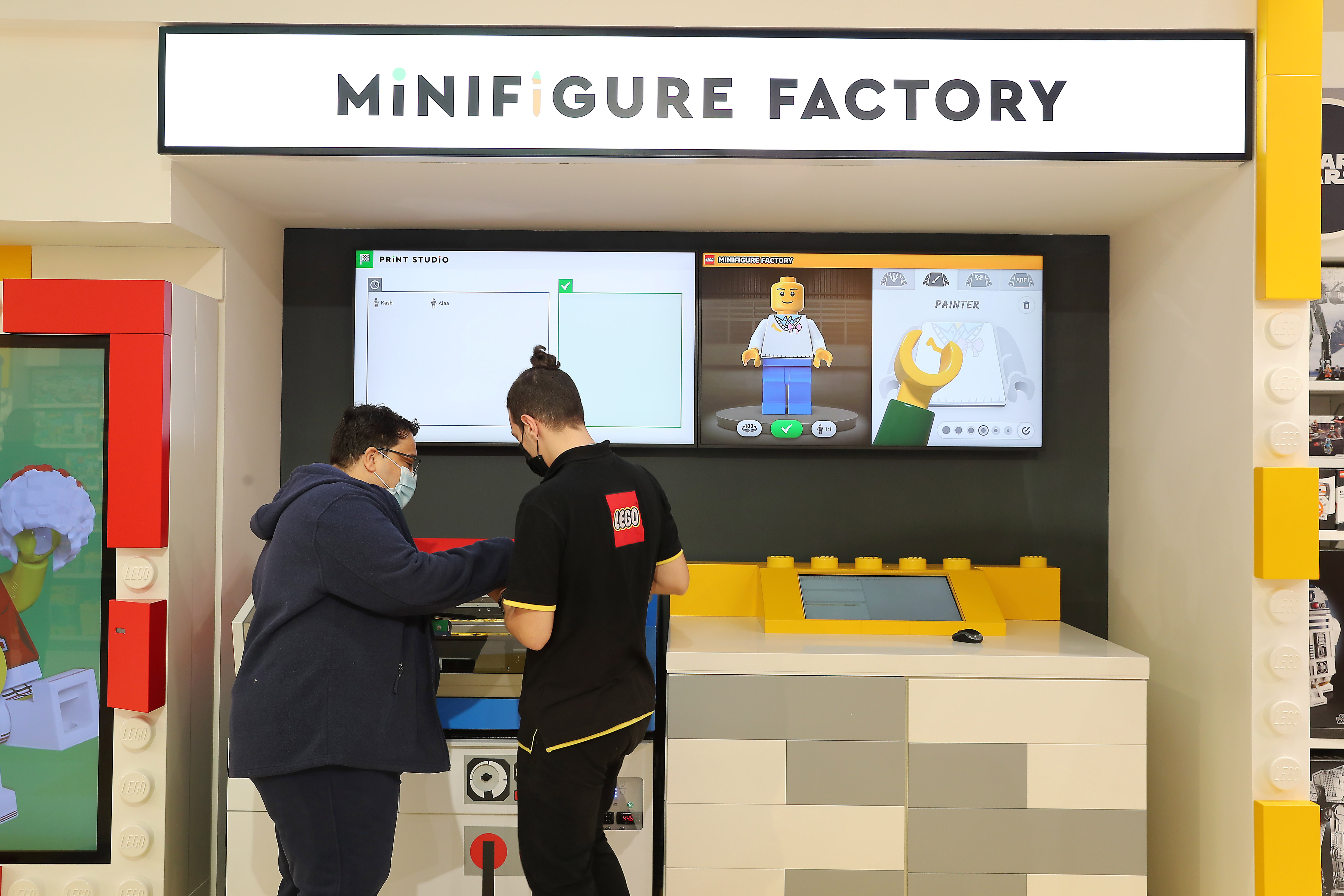 You can now make your own Lego mini me at The Dubai Mall