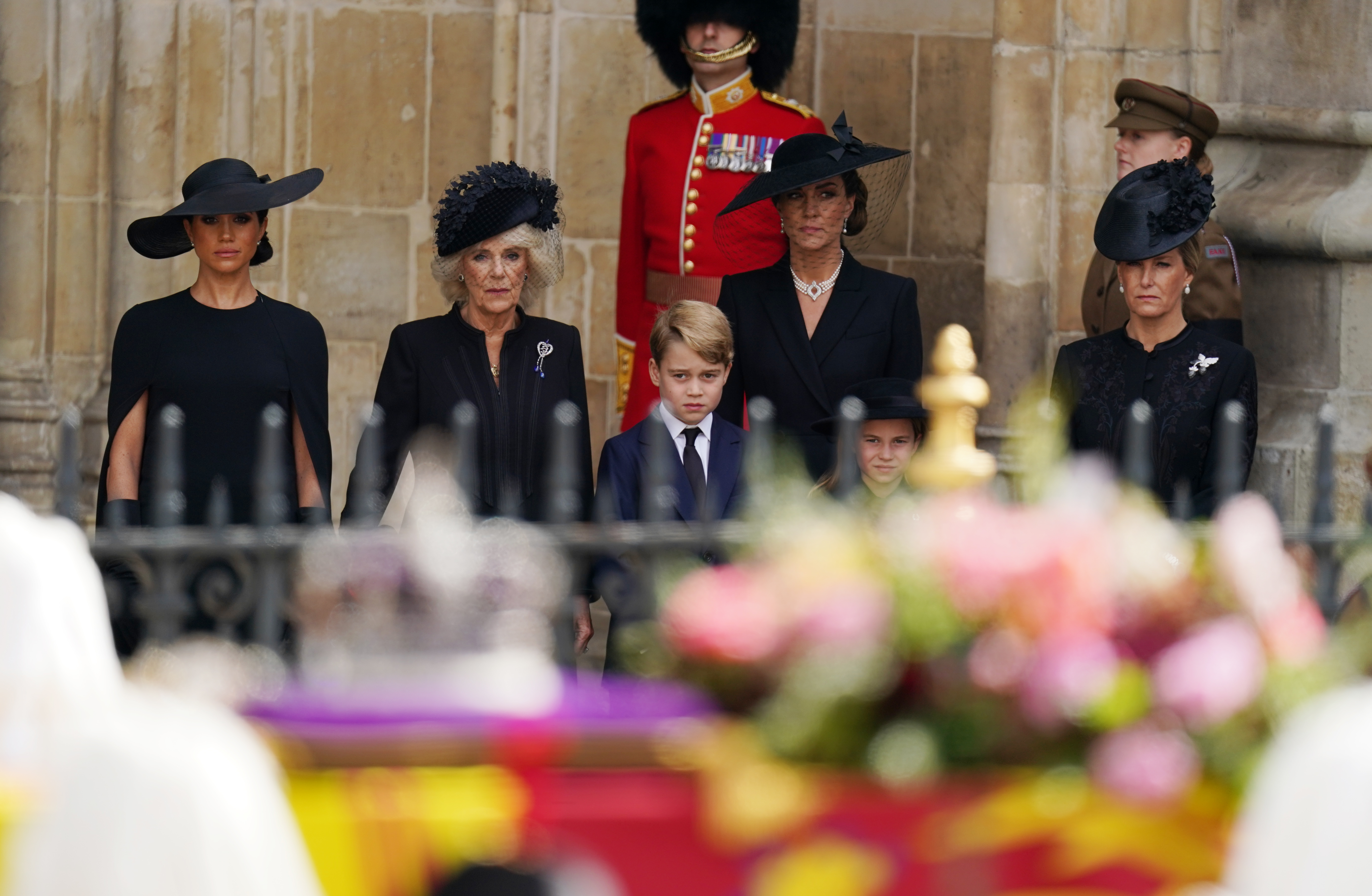 Medal For Queen's Pallbearer Fletcher Cox - Channel 103