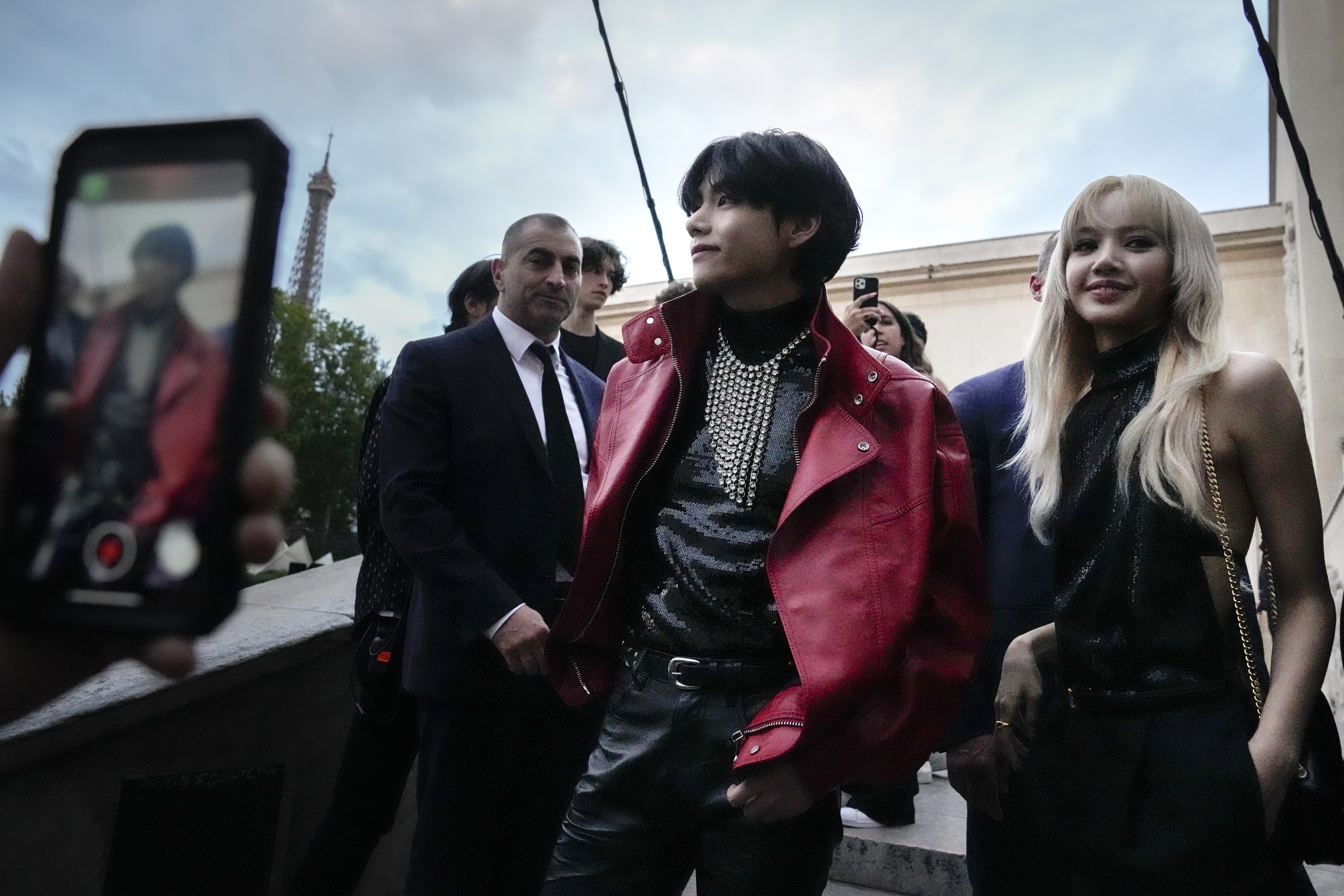 BTS Kim Taehyung and Blackpink's Lisa Cause Chaos at Celine – WWD
