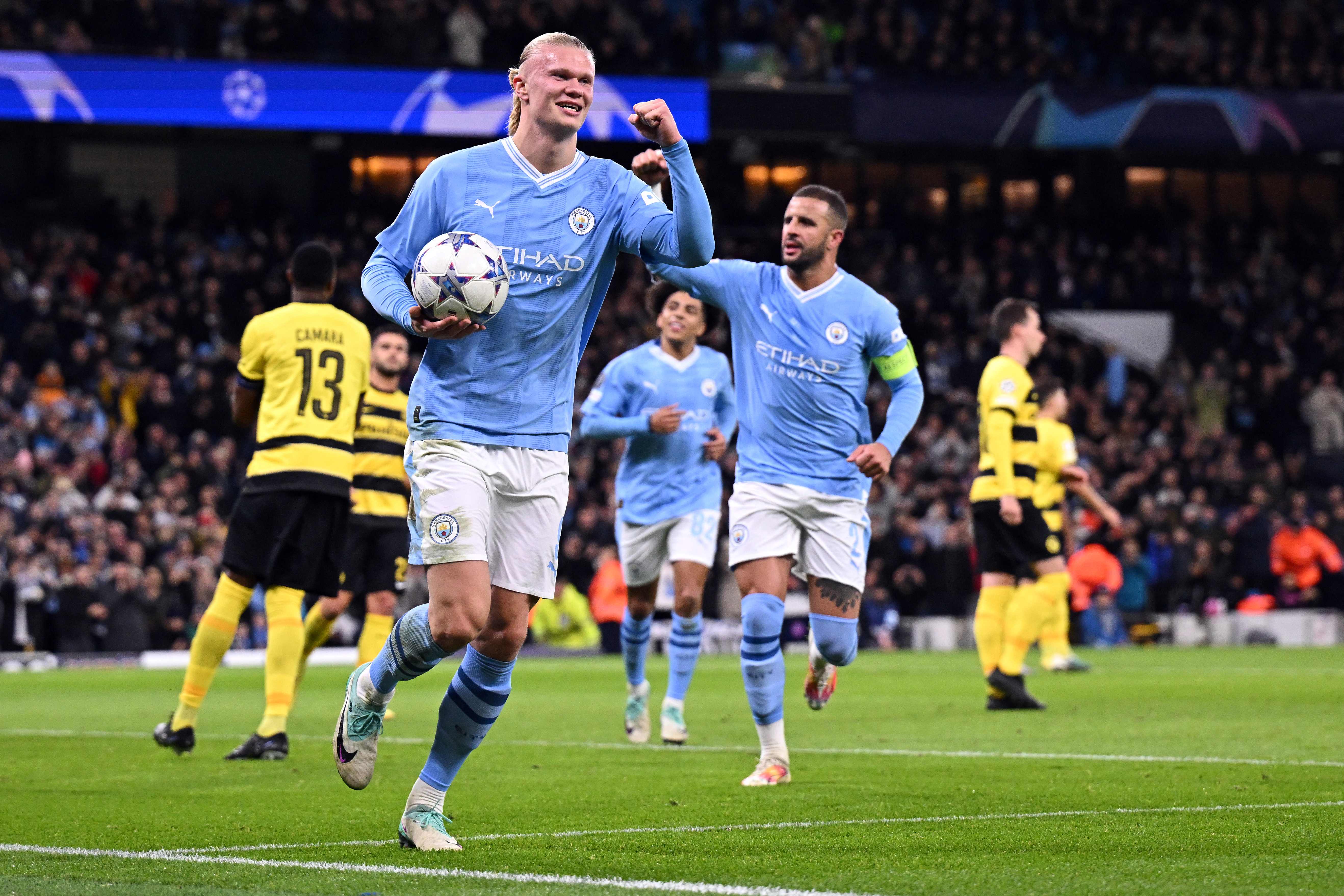 Erling Haaland leads Manchester City's smooth advance to Champions League  last 16