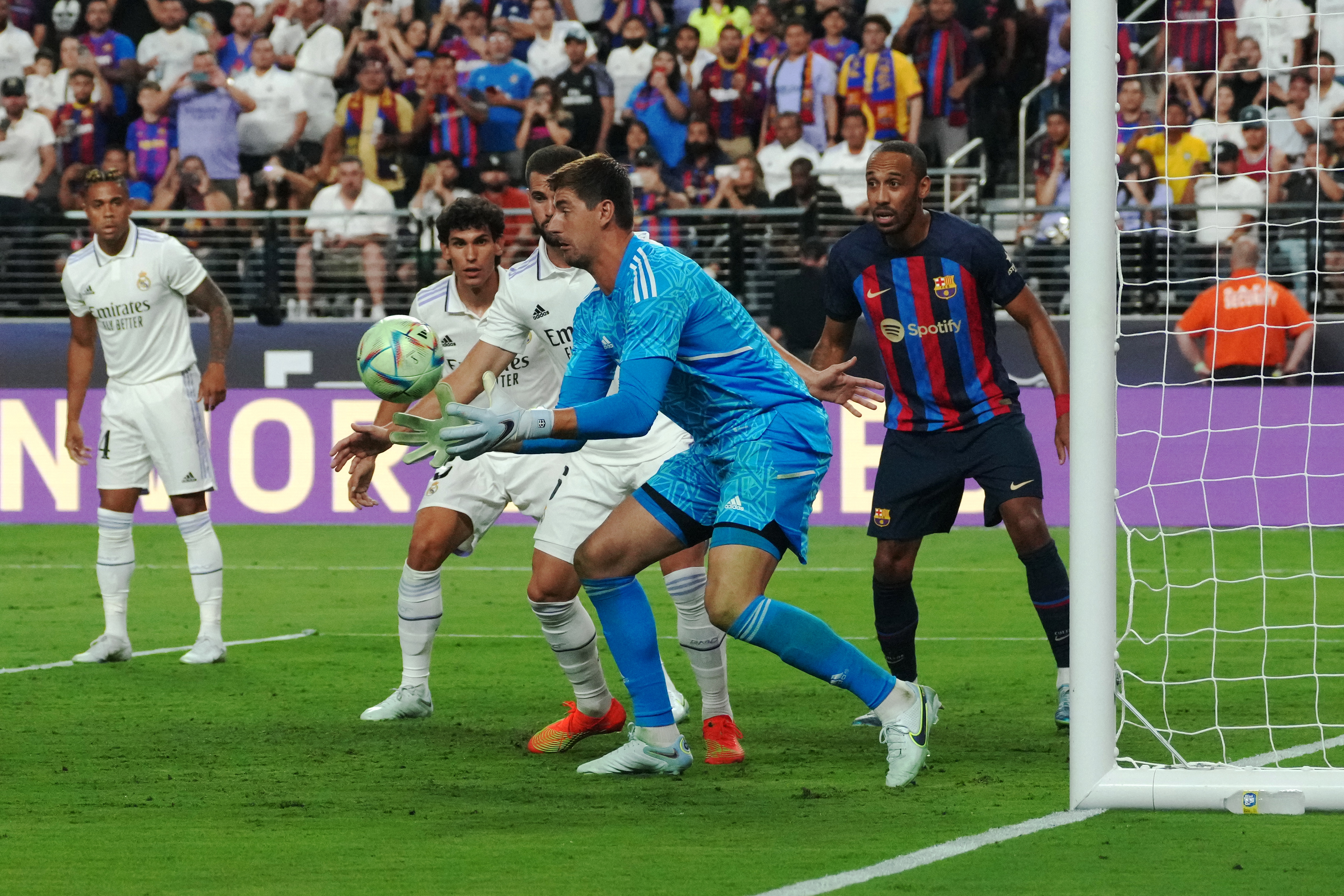 Real Madrid Vs Barcelona: Raphinha Scores Stunner In Heated Pre