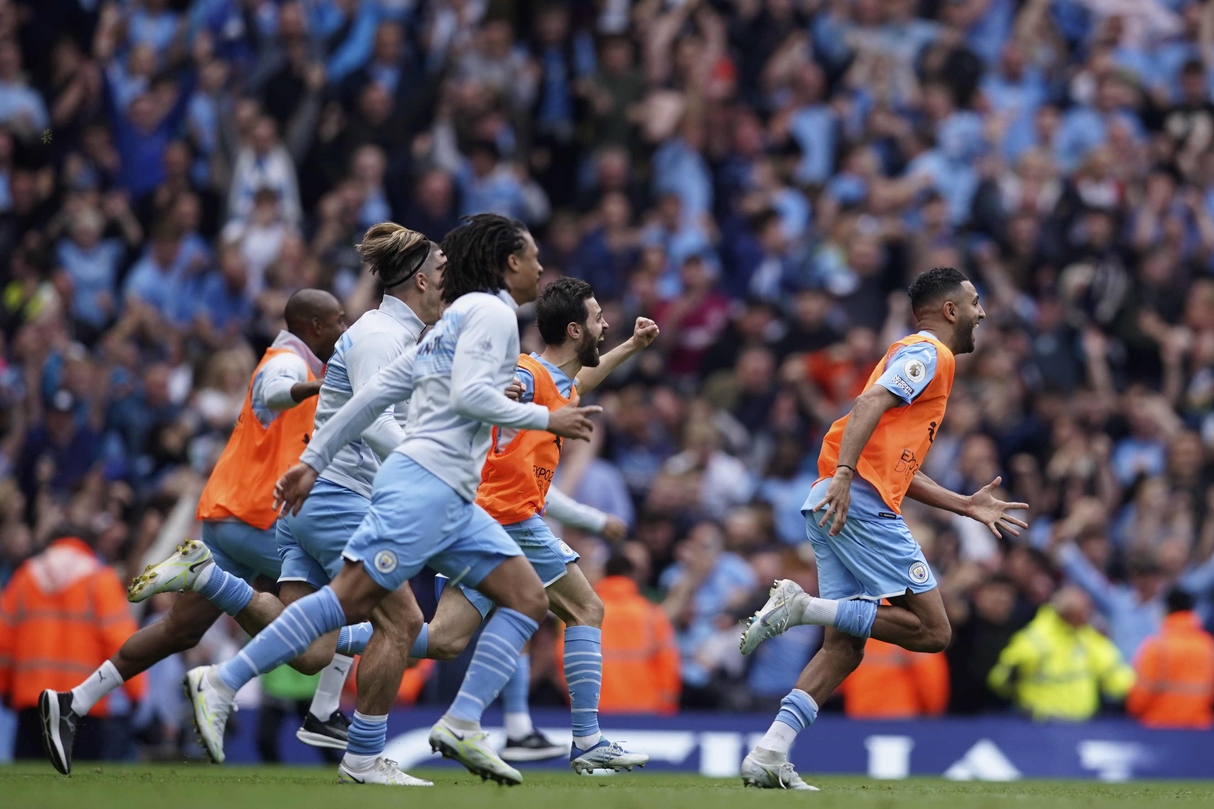 Man City crowned 2021/22 Premier League champions after pipping Liverpool  on stunning final day, Football News