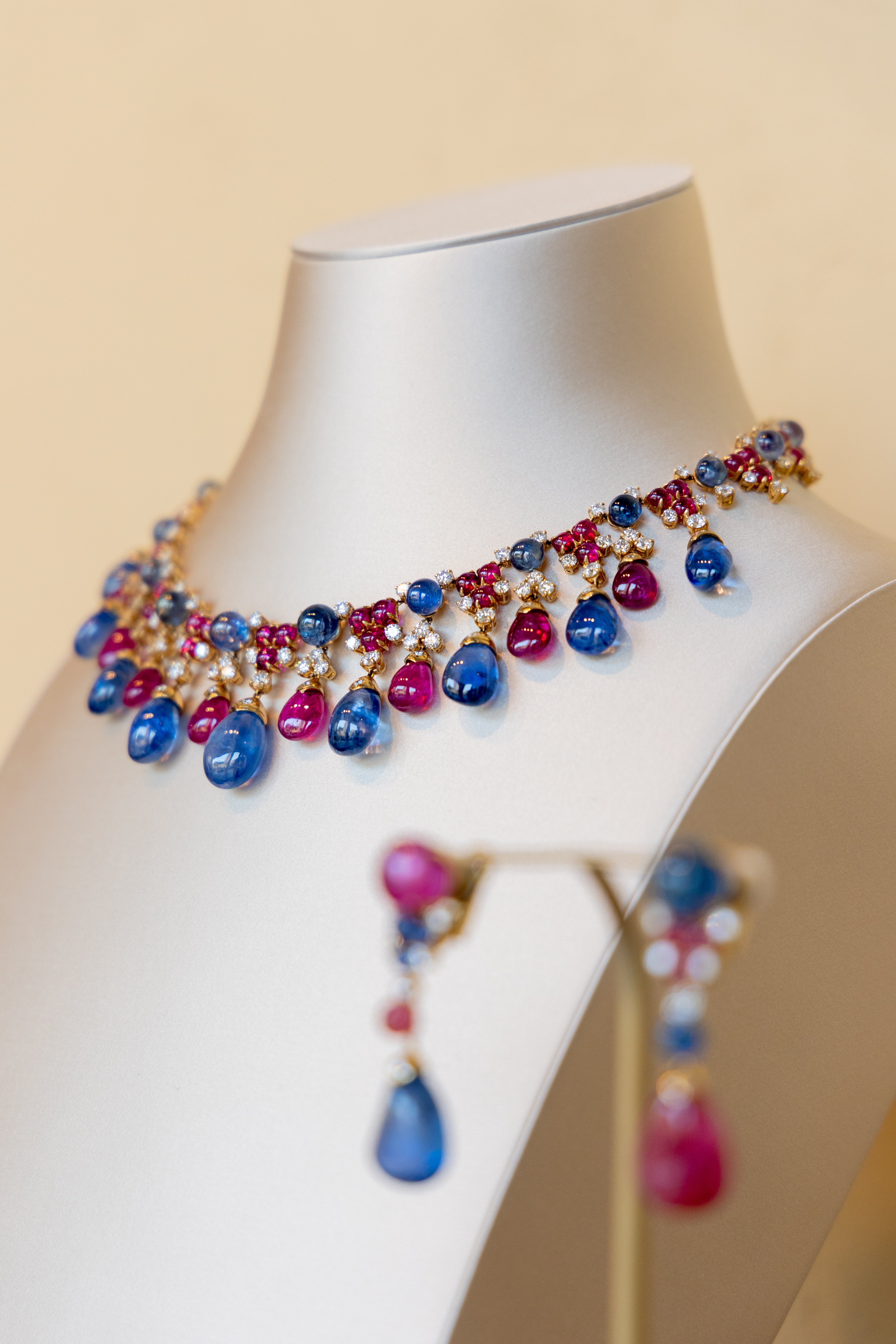 Historic Bulgari jewels shown alongside traditional Emirati crafts in  Sharjah exhibition