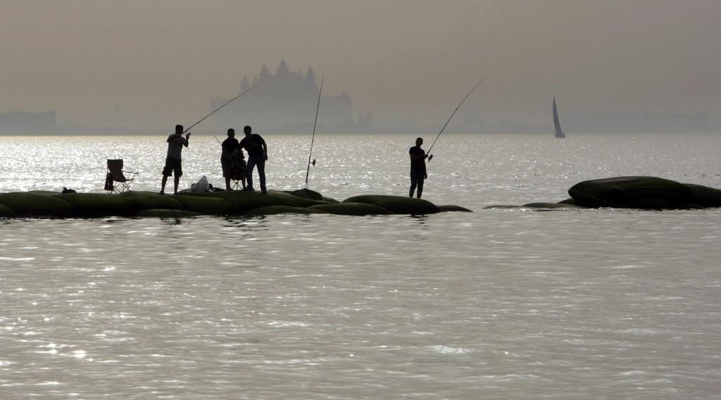 Fishing in Dubai can be anything but recreational without a licence