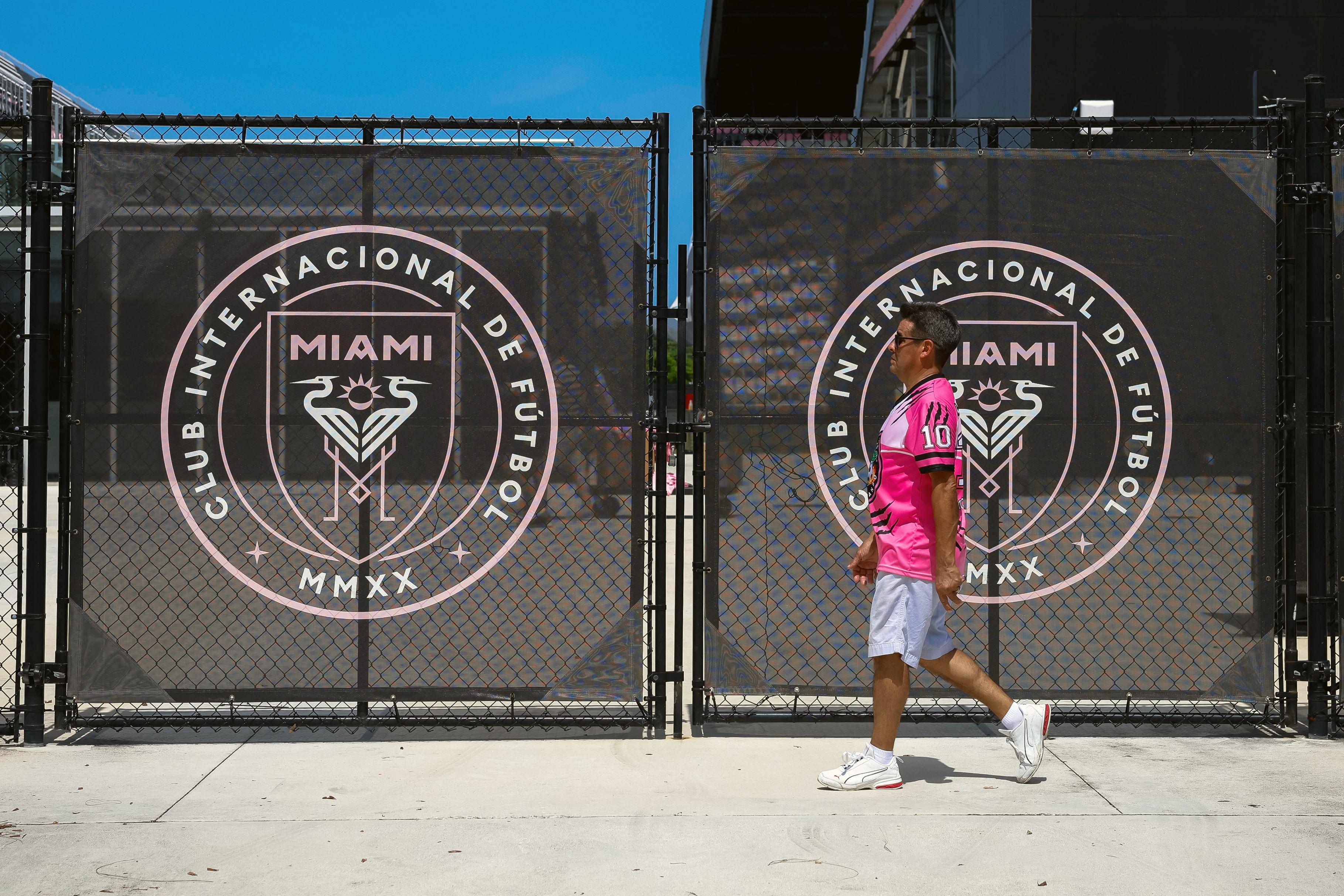 Messi expects 'great things' at Inter Miami after glitzy unveiling