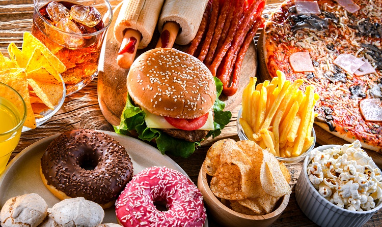 ダイエットフード Junk29 Could a junk food diet cause long-term damage to the brain?