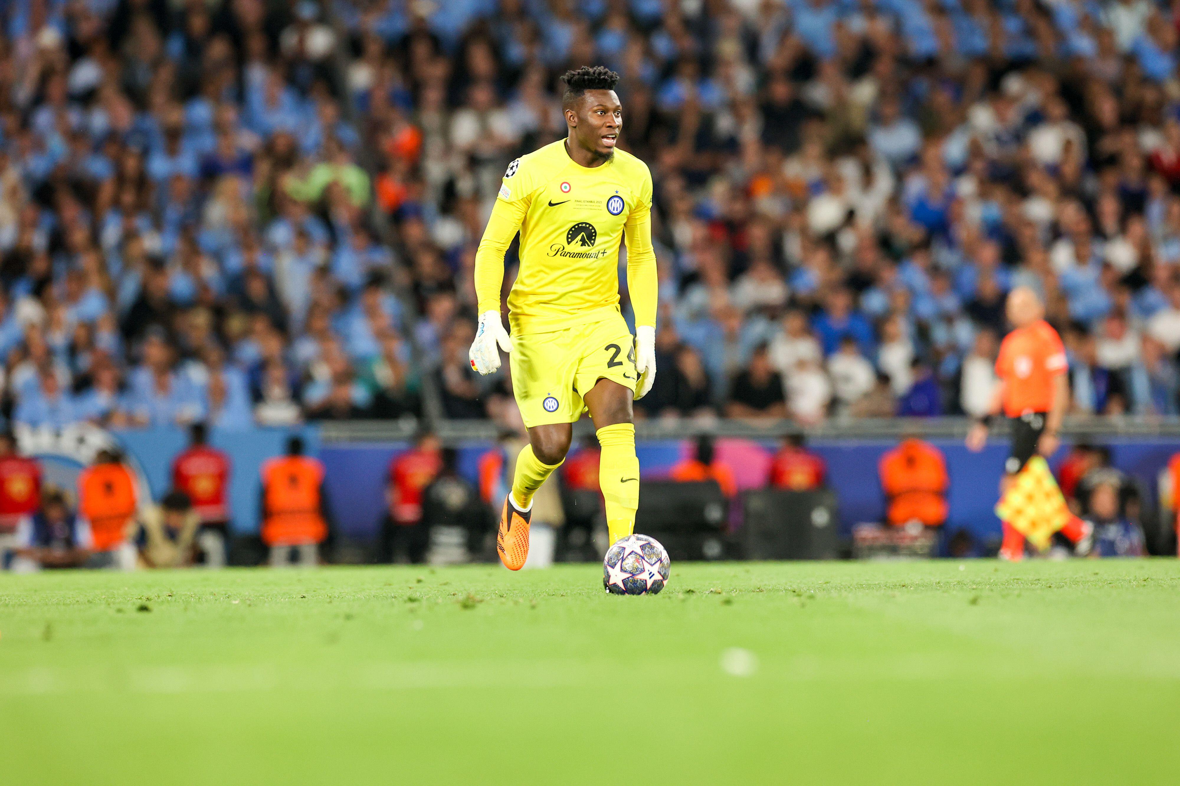 Tyler Adams #12 of Leeds United controls the ball in midfield during the  Premier League match Leeds United vs Brighton and Hove Albion at Elland  Road, Leeds, United Kingdom, 11th March 2023 (